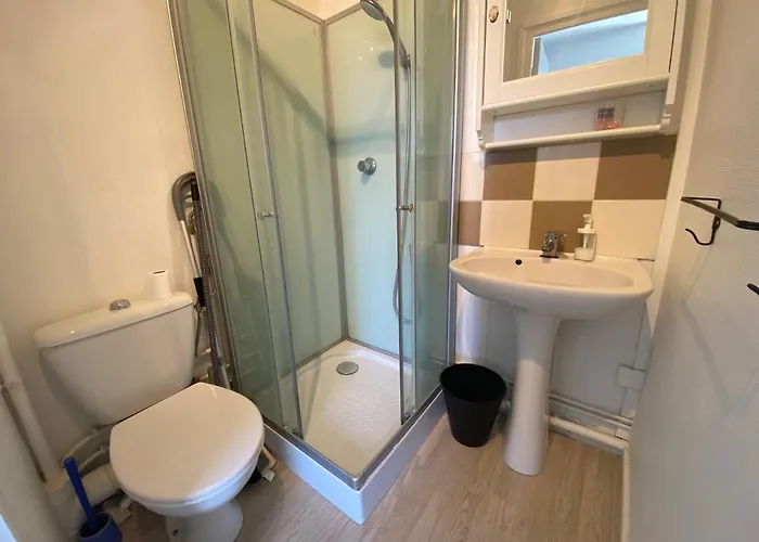 Petit Confortable Pour Deux Personnes - 037 Apartment *